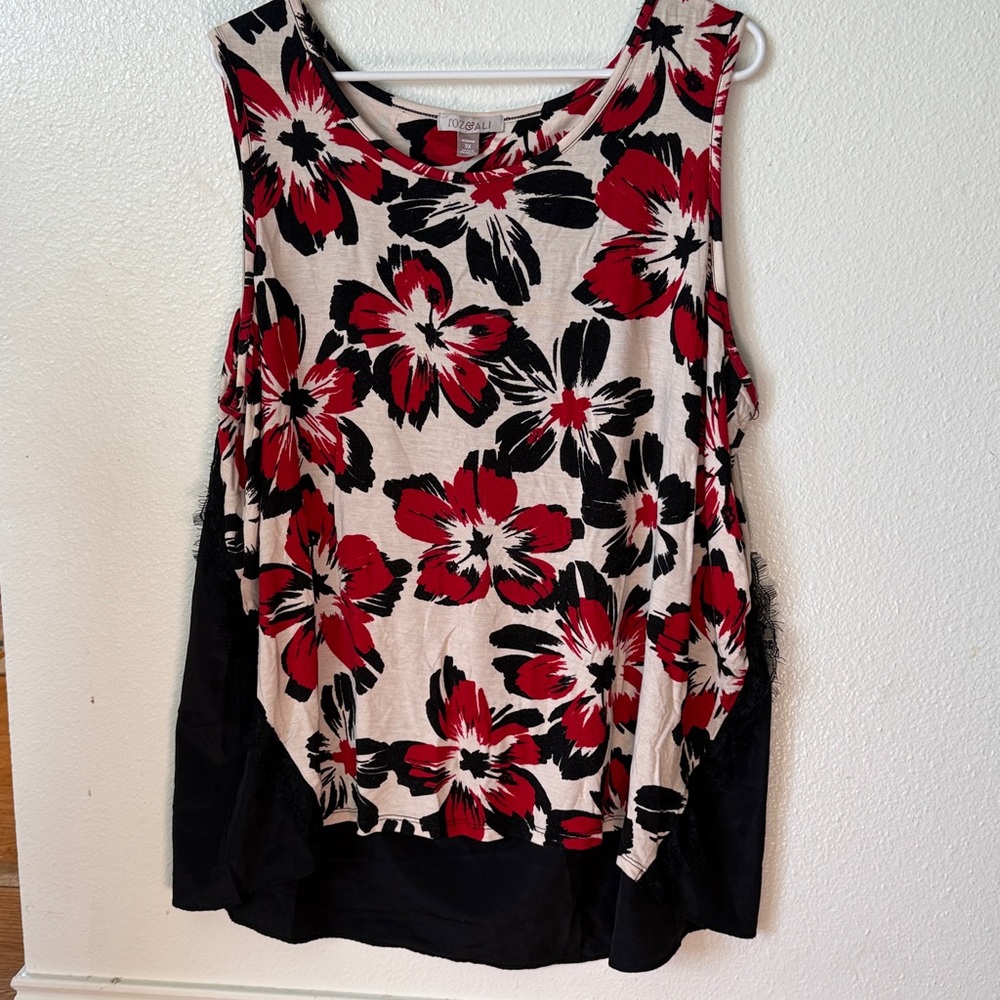 Floral Sleeveless Top with Red and Black Design